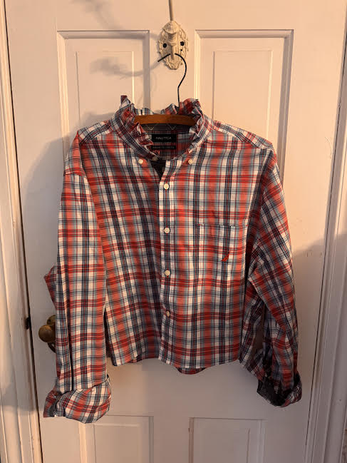 Ruffled-Collar Buttondown Shirt
