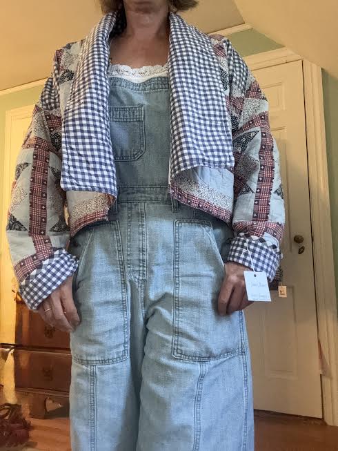 Oversized Vintage Quilt Cropped  Coat – Cottagecore Style (S/M Fit)