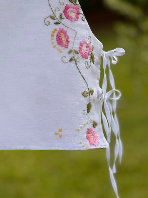 Handmade Vintage Linen & Quilt Top – Side-Tie Detail - Large
