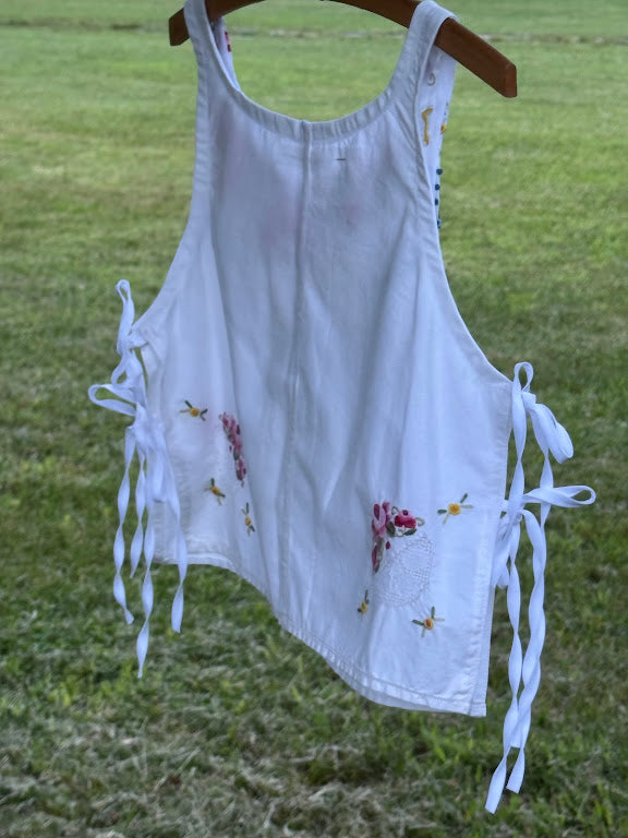 Handmade Vintage Linen & Quilt Top – Side-Tie Detail - Medium