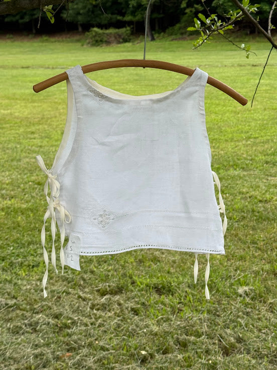 Handmade Vintage Linen & Quilt Top – Side-Tie Detail - XS